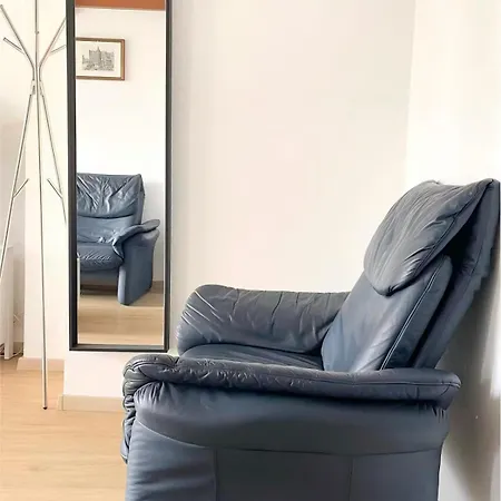 Messe And Airport, 2-bedroom Duplex With Kitchen And Garden *