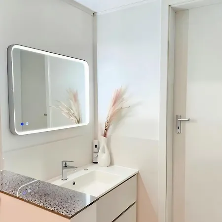 Apartmán Messe And Airport, 2-bedroom Duplex With Kitchen And Garden *